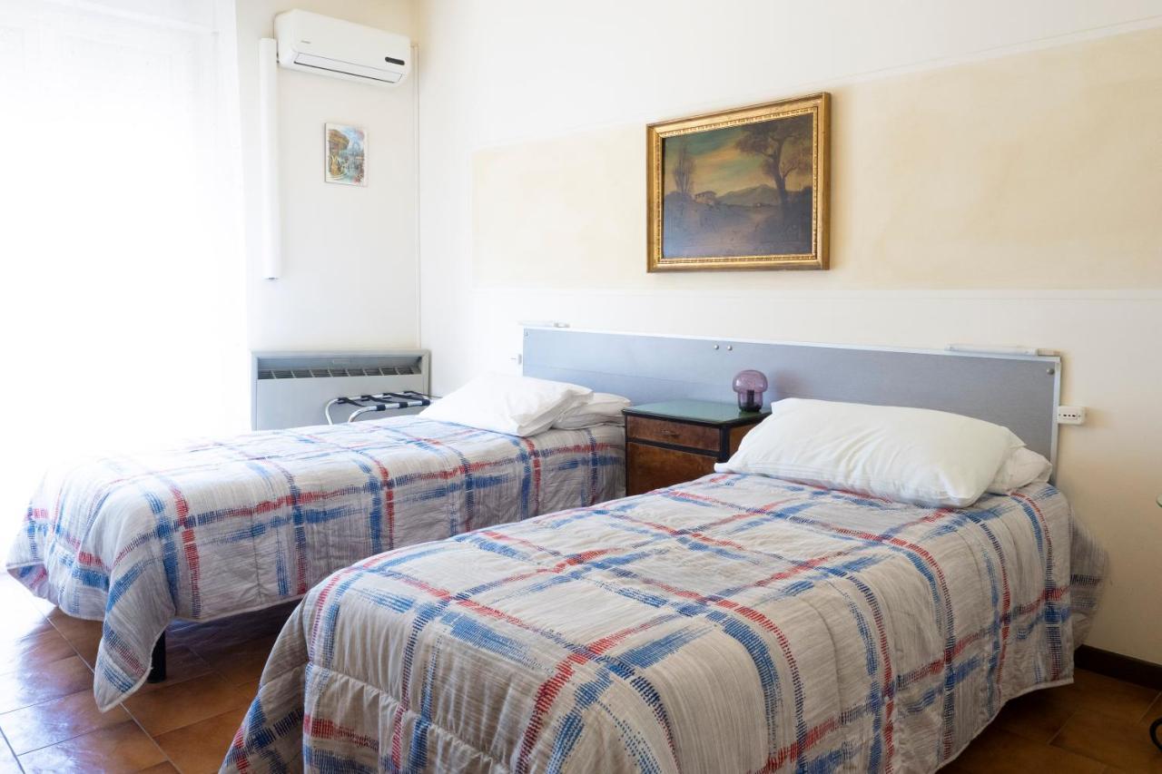 Hotel La Vela Castelnuovo Rangone Екстериор снимка